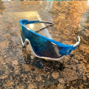 Oakley sunglasses- Jawbreakers, blue/white